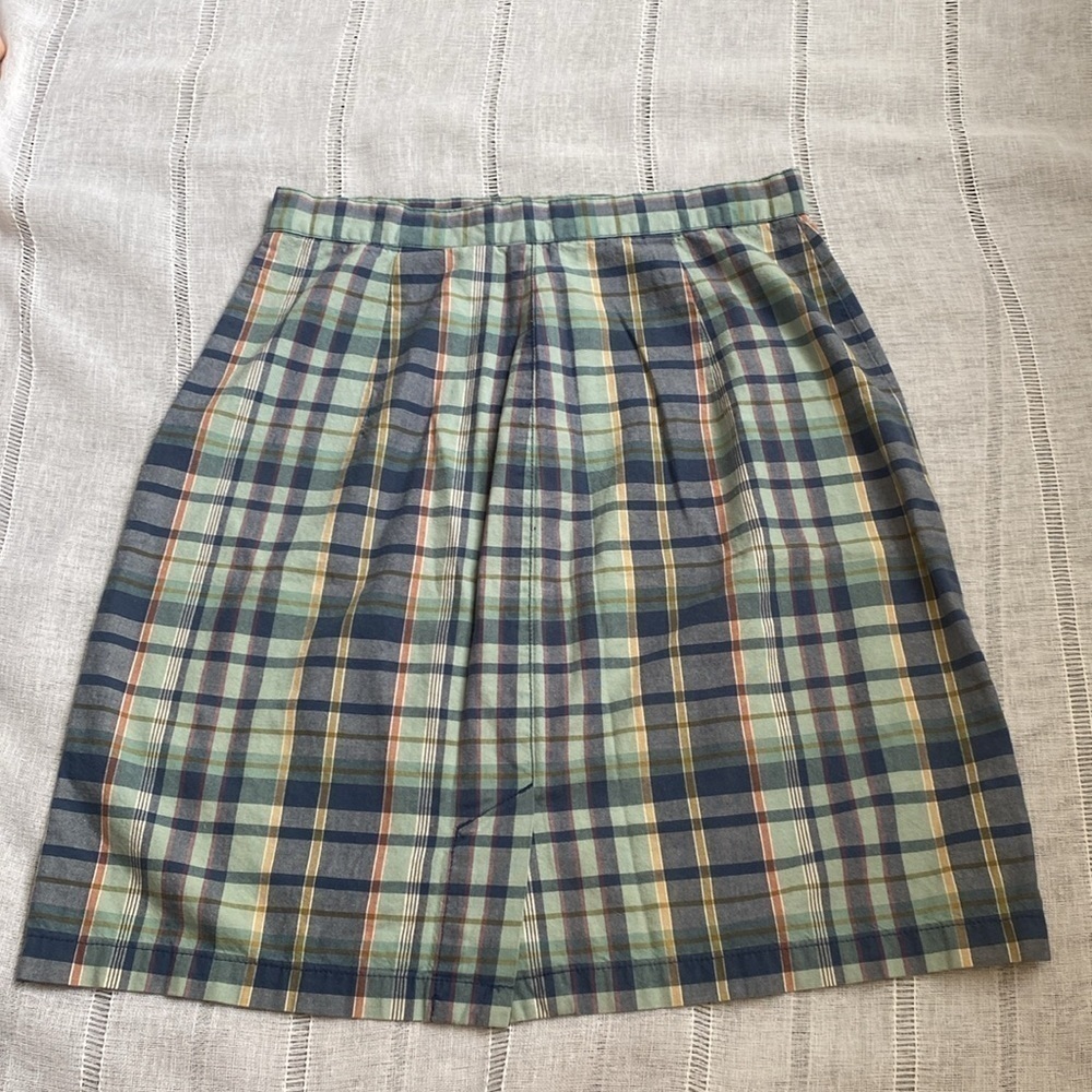 Eddie Bauer 90s plaid knee length skirt. - Picture 9 of 13